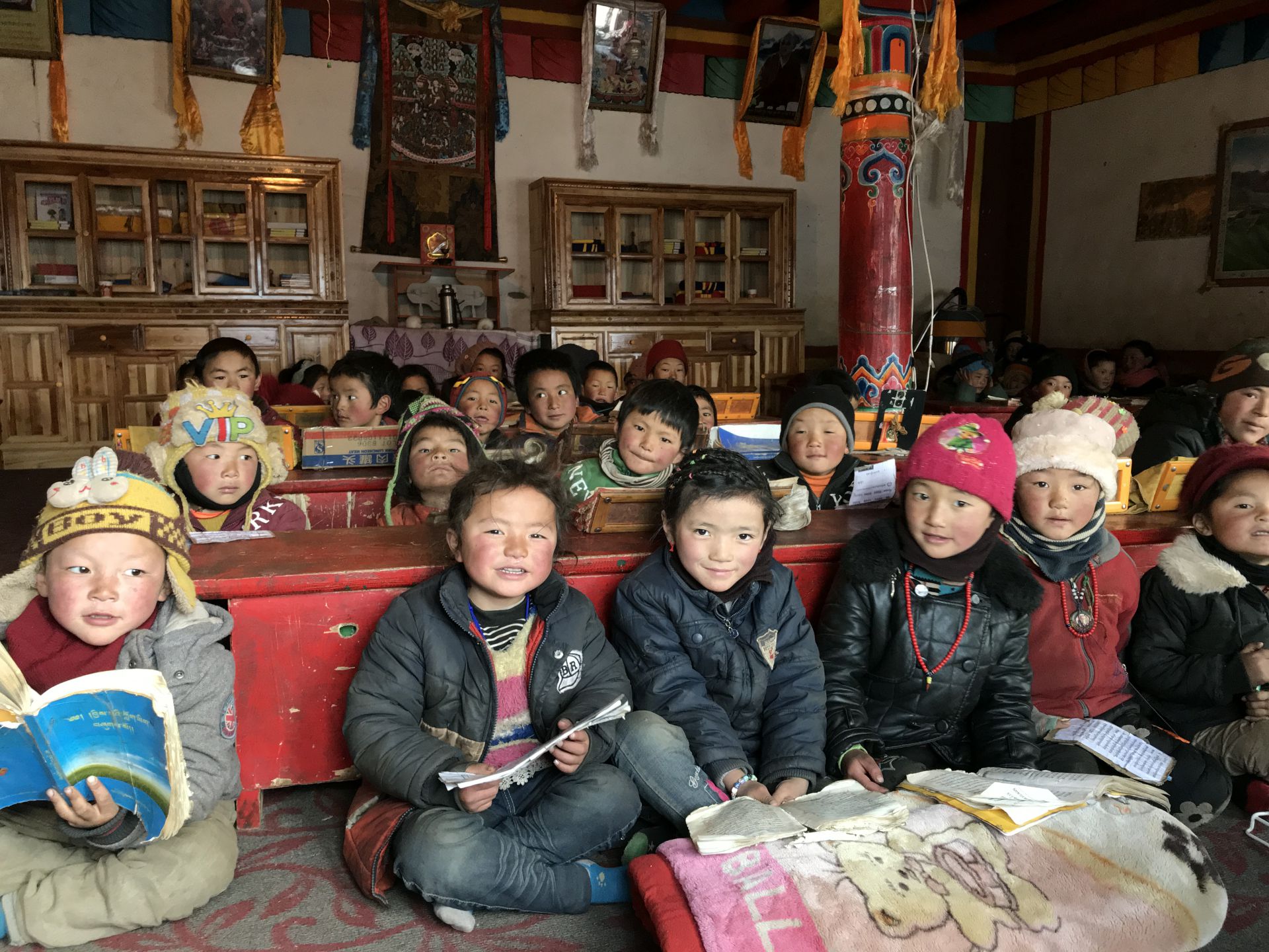 开云综合app官方官网-开云(中国)公益回顾丨家国同欢月同圆 温暖满载甘孜州(图11)